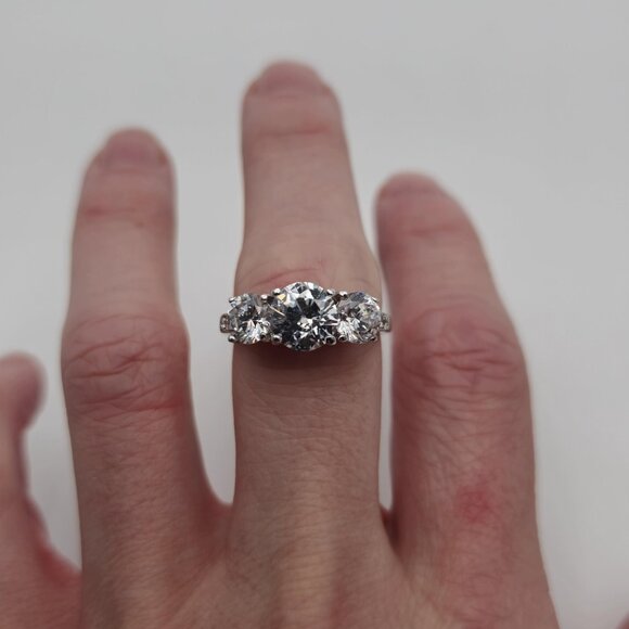 Size 6.25 Sterling Silver Bright Cubic Zirconia Gems Ring A3076 - Picture 5 of 9